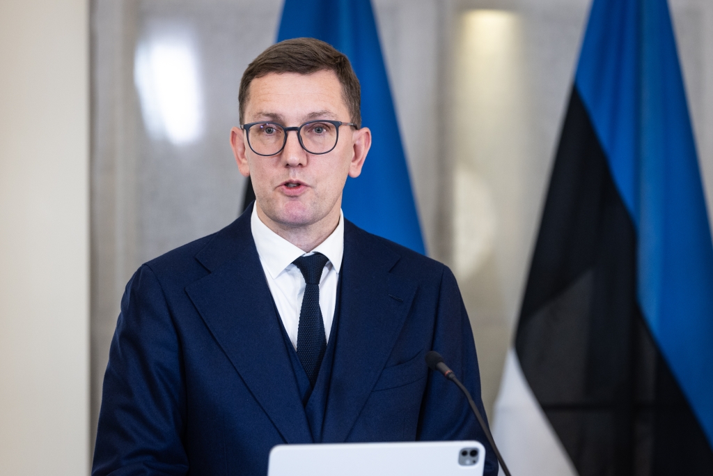 Peaminister Kristen Michal kohtumisel NATO peasekretär Mark Ruttega