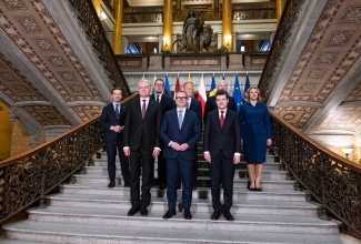 Idatiiva tippkohtumise grupipilt